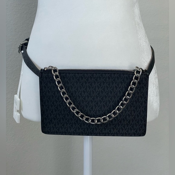 Michael Kors belt bag/ Fanny pack - Picture 1 of 8